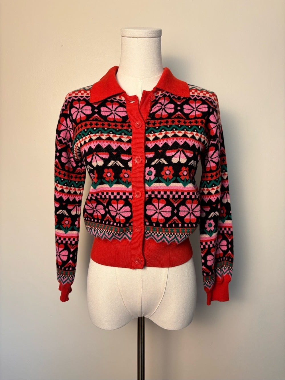 Hanna Anderson Red Floral Fair Isle Button-Up Girls Sweater Sz 10